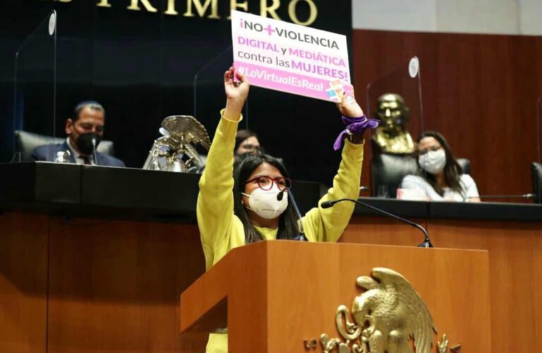 Aprueban ‘Ley Olimpia’; hasta 6 años de cárcel por difundir imágenes íntimas