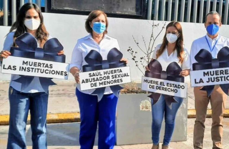 ‘Clausuran’ la Fiscalía de Puebla; piden agilizar caso Saúl Huerta