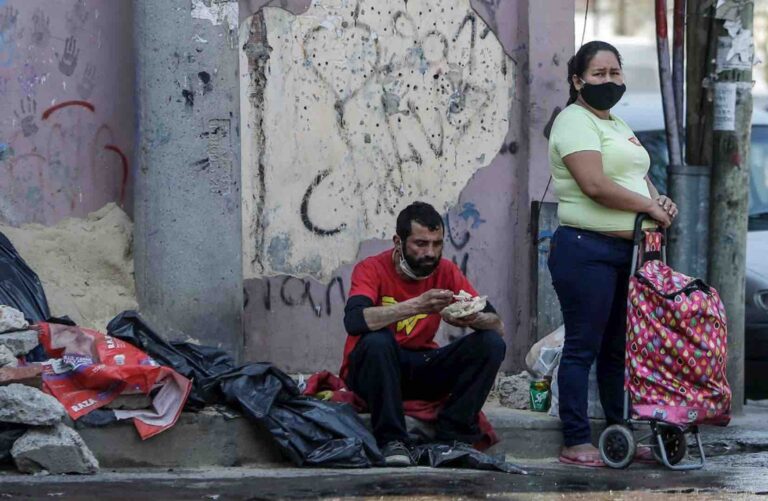 Desempleo en pandemia: las cifras de México, Colombia, Chile y Brasil tras un año de crisis