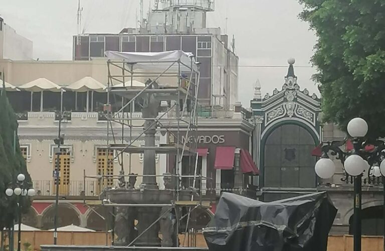 Obras inconclusas por falta de autoridades competentes en Puebla.