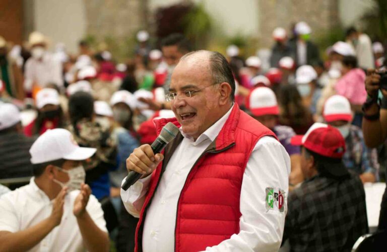 Priista Pepe Márquez se declara vencedor en Zacatlán