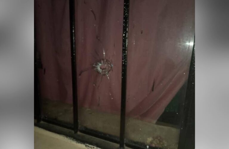 Balean domicilio de candidato de Fuerza por México en Hueytlalpan