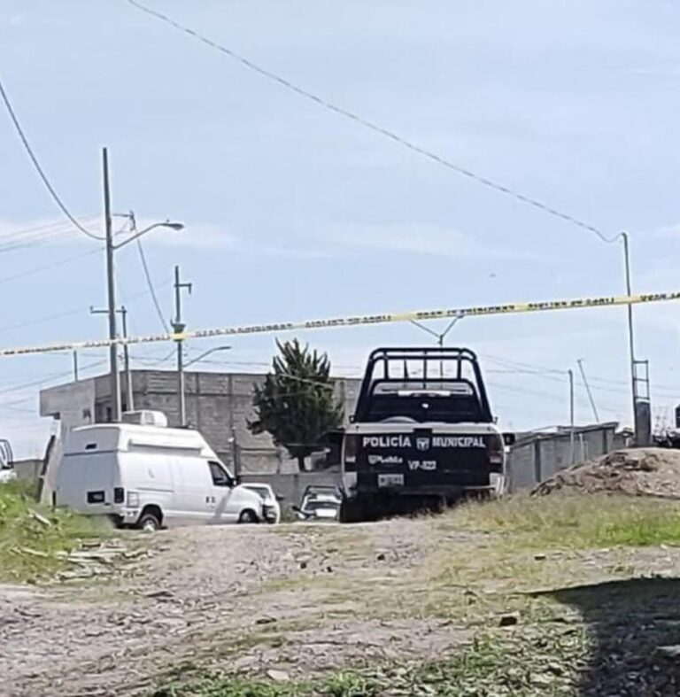 Hallan cadáver de joven encobijado en la colonia Playas del Sur