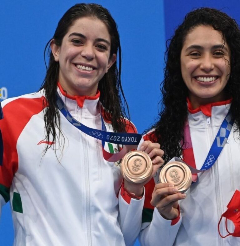 Las clavadistas Ale Orozco y Gaby  Agúndez suman una medalla más a México