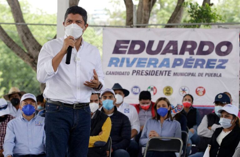 Seguridad pública, salud, infraestructura y ambulantaje: tareas de Eduardo Rivera