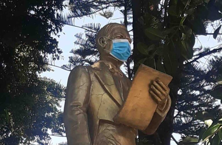 ‘Luce’ Juárez cubrebocas en Atlixco 