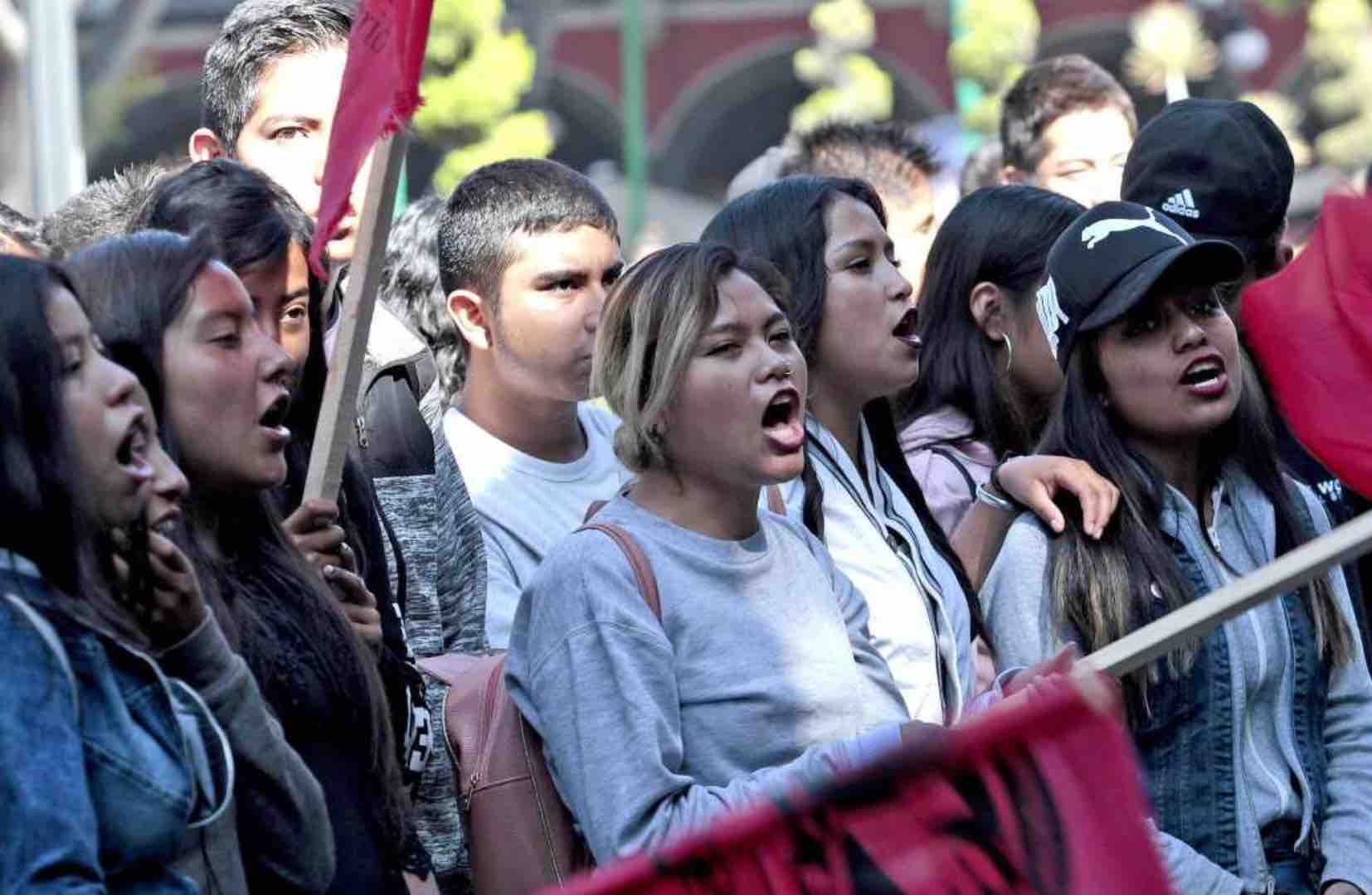 Ante La Crisis Educativa, Estudiantes Llaman A La Unidad Nacional ...