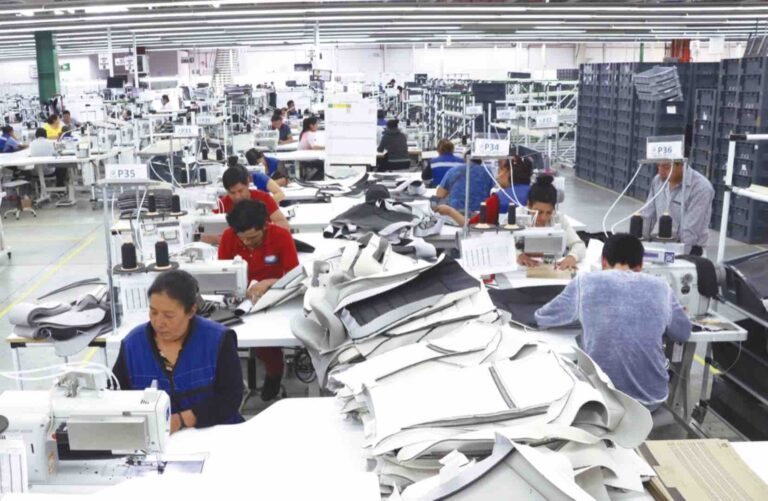 Los obreros de Mex Mode están con el Sitemex
