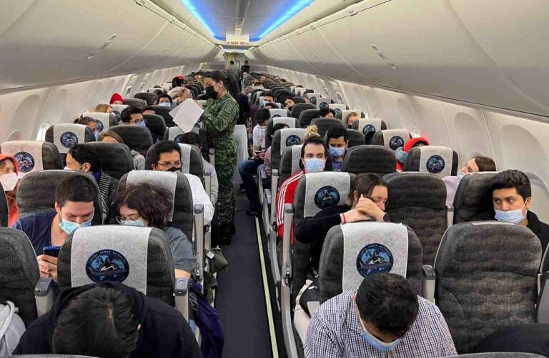 Poblanos evacuados de Ucrania ya vienen de regreso a tierras mexicanas