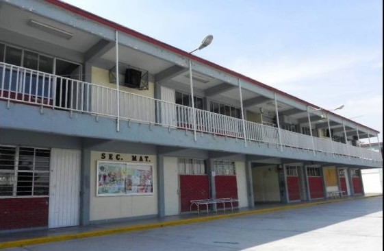 El 50% de la escuelas poblanas se encuentran en predios irregulares