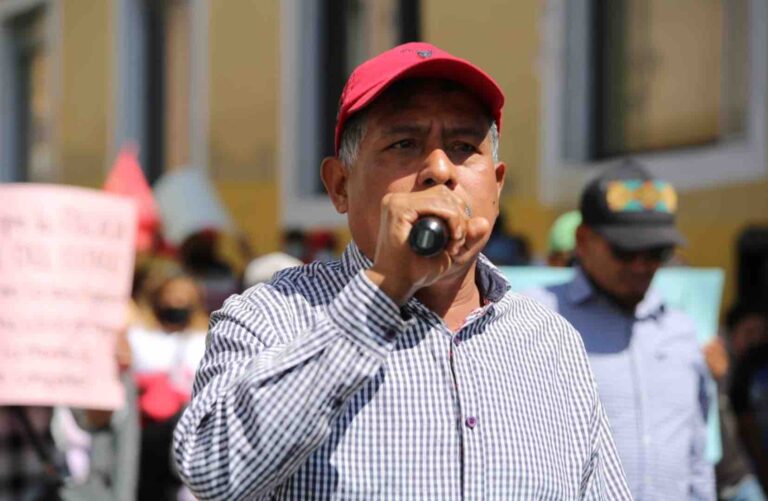 Gobierno protege a caciques de Coyomeapan: campesino