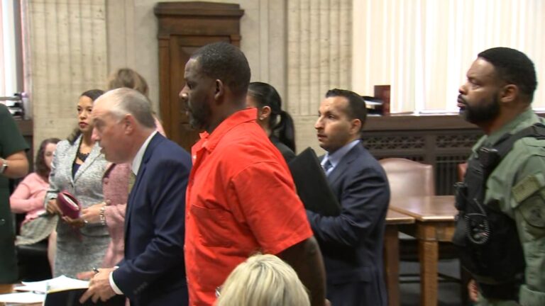 R. Kelly sentenciado a 30 años en caso de tráfico sexual