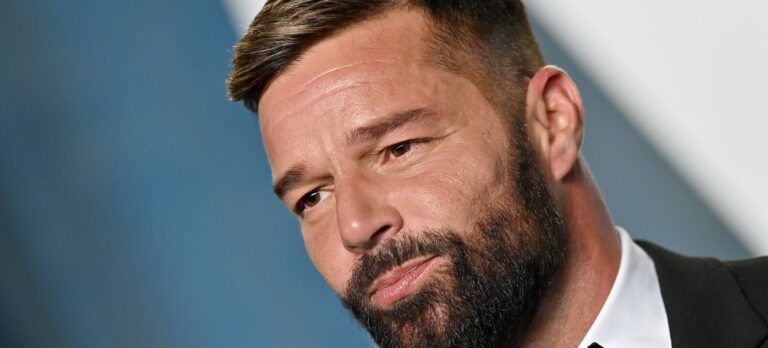 Emiten orden de protección contra el cantante Ricky Martin por una denuncia de violencia doméstica
