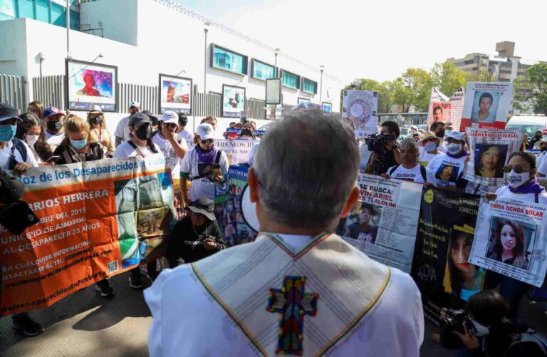 Barbosa «solapa» desapariciones en Puebla