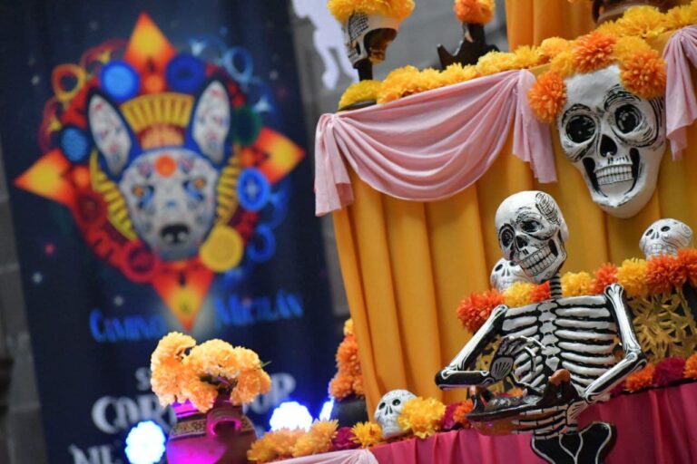 Inauguran en Puebla segundo corredor de ofrendas 2022