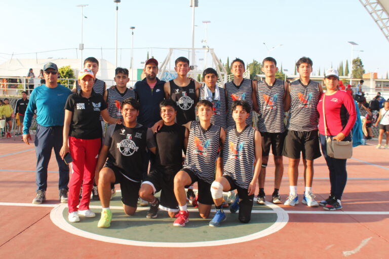 El deporte; importante para la educación mexicana: Directora