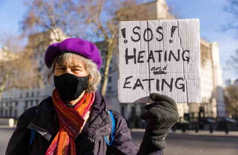 Inflación, pobreza y hambre marcan la vida de los británicos