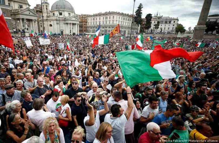 Europa sacudida por marchas anti-OTAN en Italia, Alemania y Reino Unido