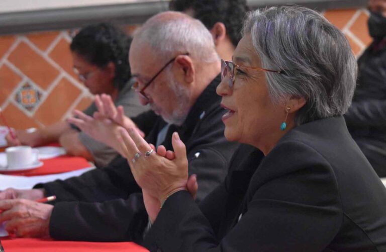 La poesía, el capital y los obreros