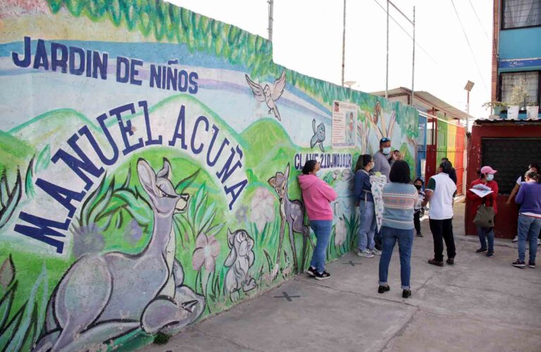 Ladrones dejan a kinder sin compus y la SEP sin maestras