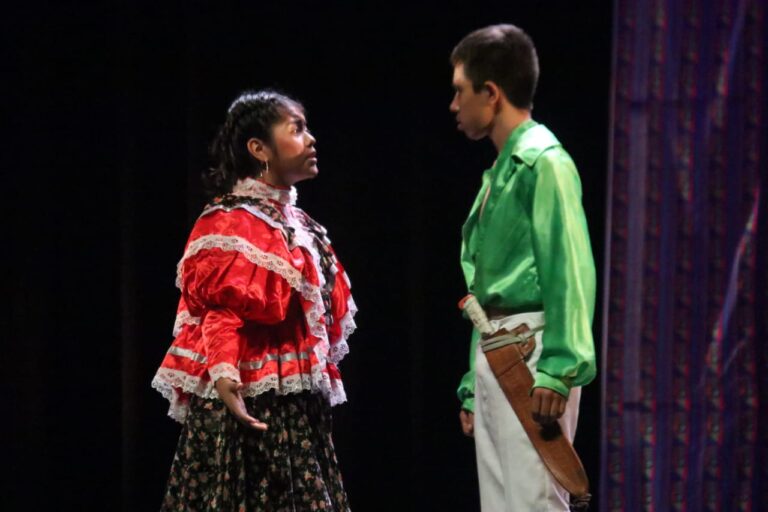 Acudieron desde «Teco» al Nacional de Teatro