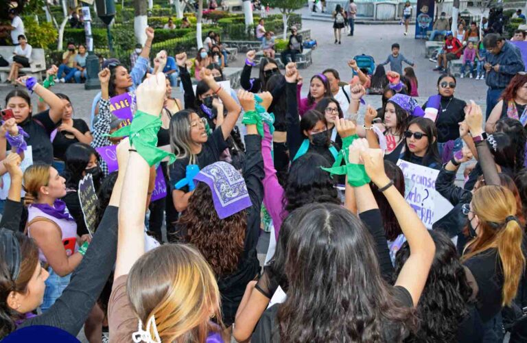 Policías de Izúcar agreden sexualmente a periodistas