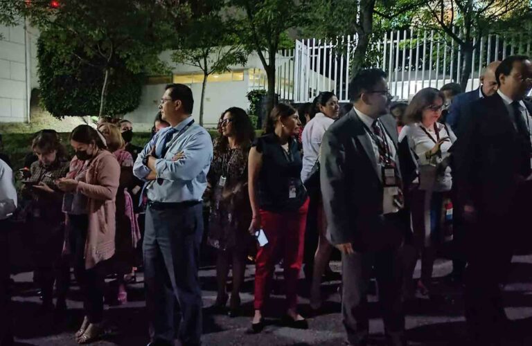 Solamente el susto: Sismo de magnitud 5.5, imperceptible