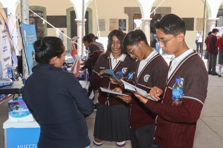 Realizan “Encuentro Universitario” 2023 en Cholula