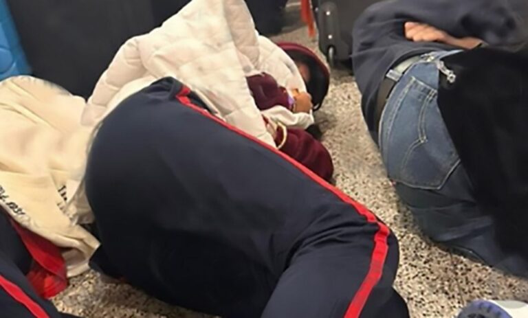 Niega SEP apoyo a alumnos del Benavente varados en Londres
