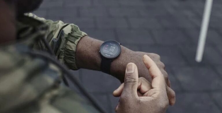 Reciben militares Smartwatch de dudosa procedencia