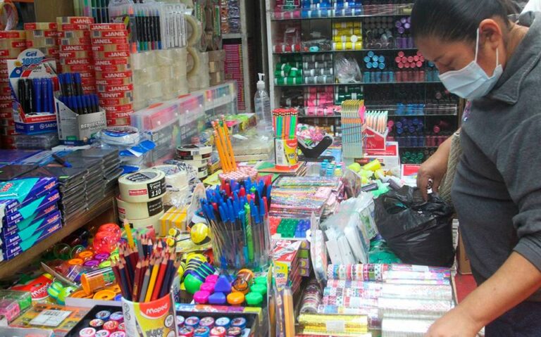SEP Puebla recomienda lista de útiles escolares