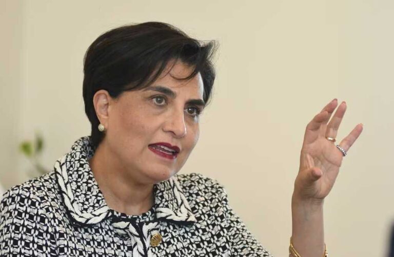 Ecuador no enviará armamento ruso a Ucrania vía Estados Unidos