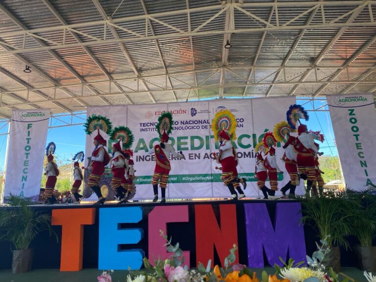ITT garantiza educación a los más vulnerables: López Salvador