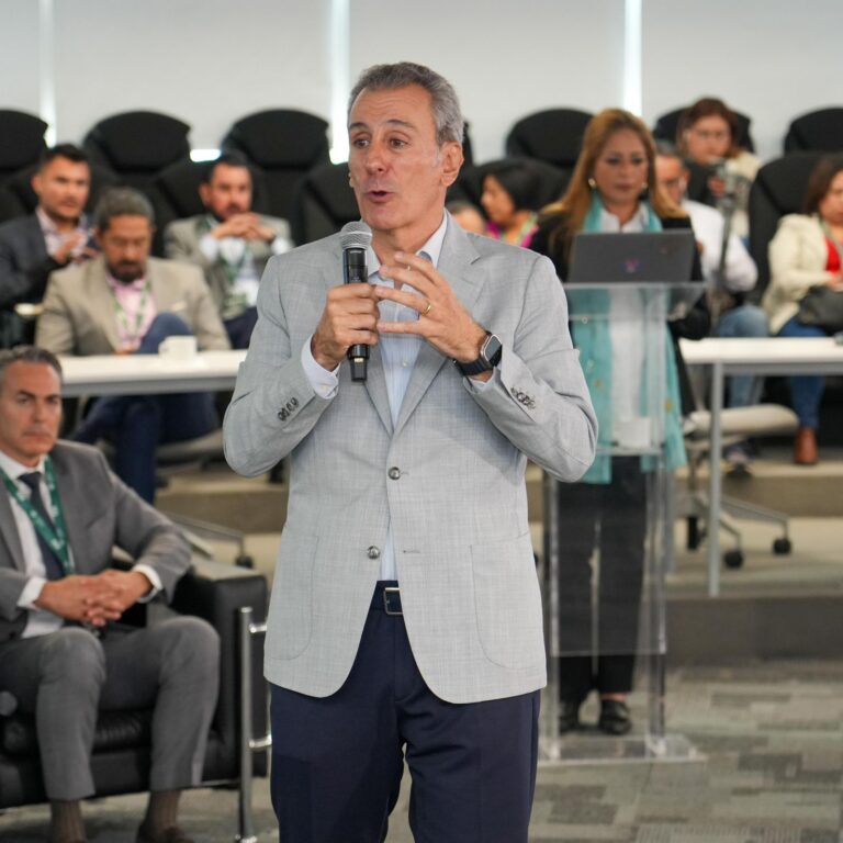 Pepe Chedraui aclara polémicas de sus integrantes de campaña