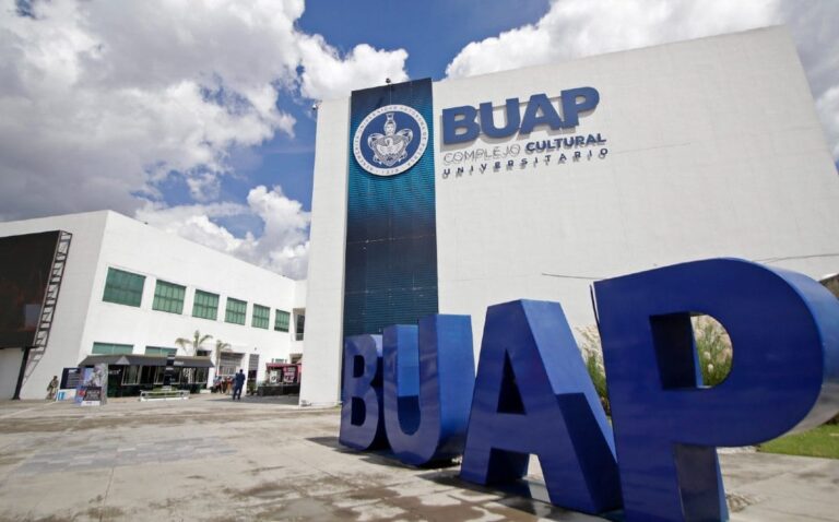 La rectoría de la BUAP debe atender paro estudiantil: Fedrha Suriano Corrales