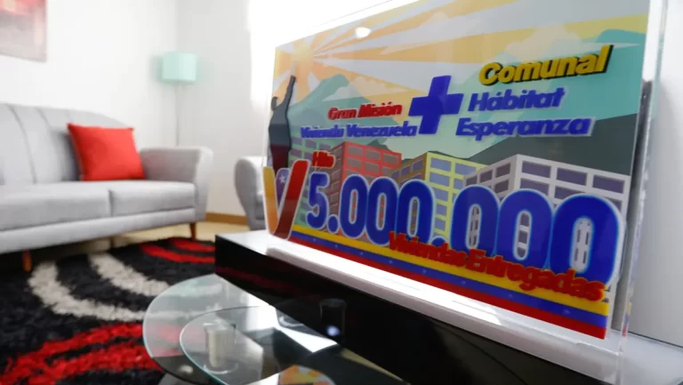 Presidente Maduro entrega la casa 5 millones de la Gran Misión Vivienda Venezuela