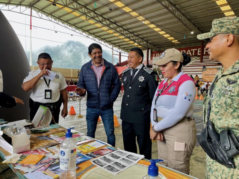 Realizan Jornada “Tejiendo Comunidad” en Huitzilan