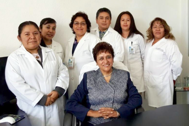 Reconocen a doctora de la BUAP con premio “Dr. Jaime Kravzov Jinich”