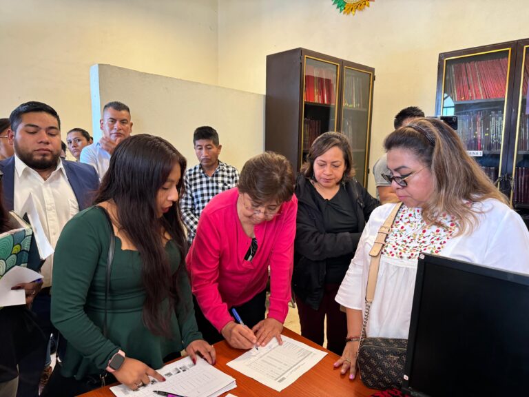 Inicia entrega recepción en Ahuatempan 