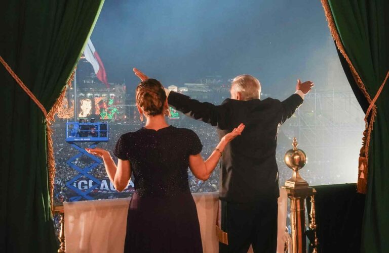 AMLO se despide del pueblo de México