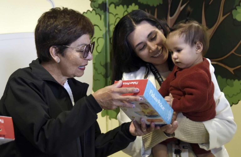 Inaugura la Rectora Lilia Cedillo Ramírez nuevo lactario en el CCU