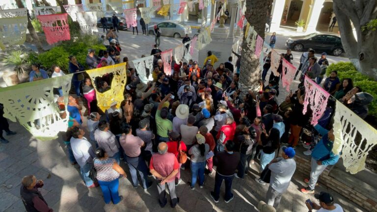 Denuncian tepexanos desatención de Humberto Bolaños