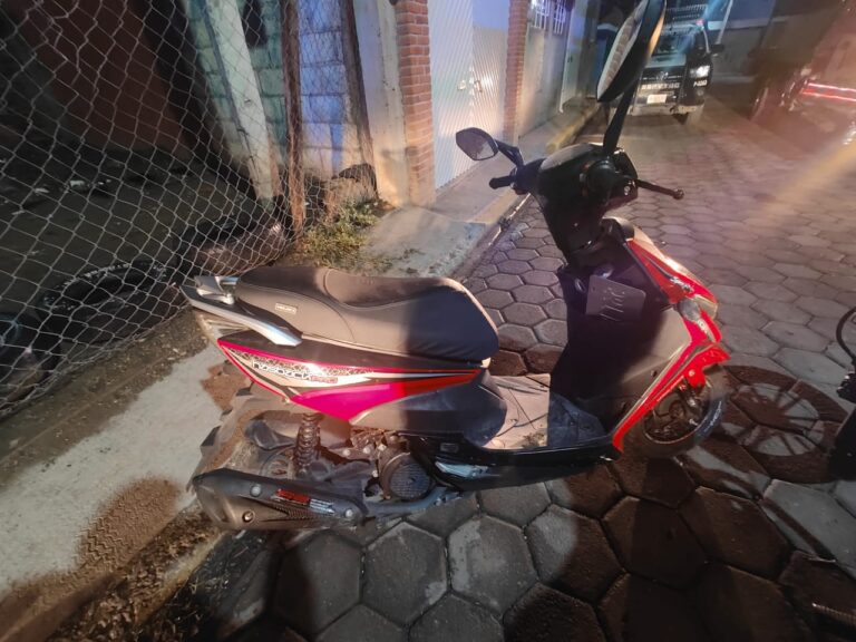 La Secretaría de Seguridad Ciudadana de Cuautlancingo recupera motocicleta con reporte de robo
