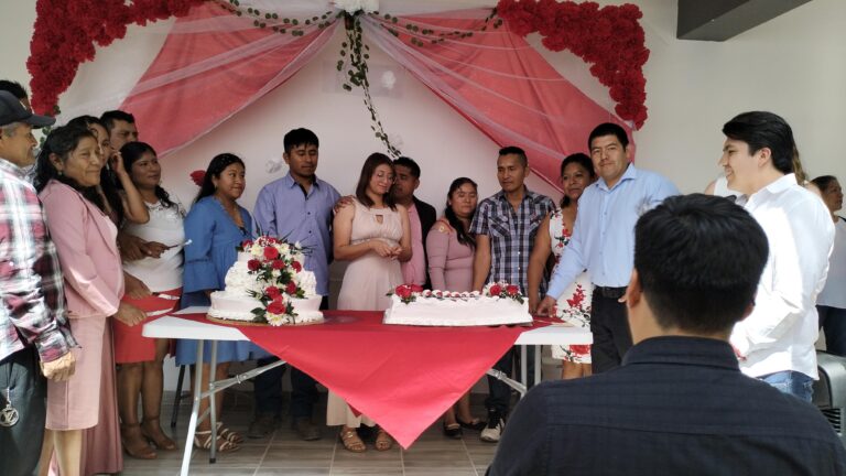 Celebran Bodas Comunitarias en Ixcaquixtla