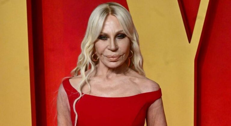 Adiós Donatella Versace