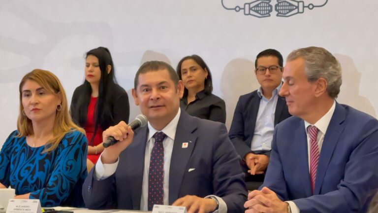 Habrá operativos para grúas y corralones en Puebla