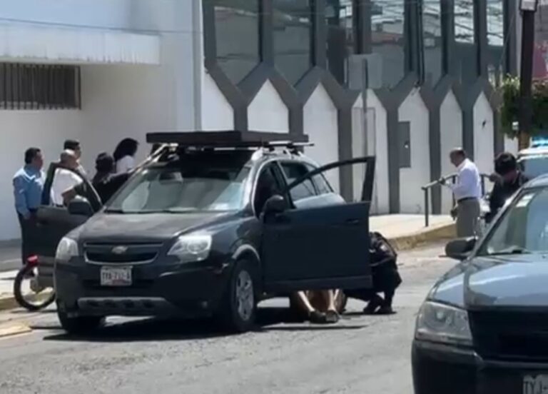 Atacan a balazos a un hombre en inmediaciones de la UPAEP