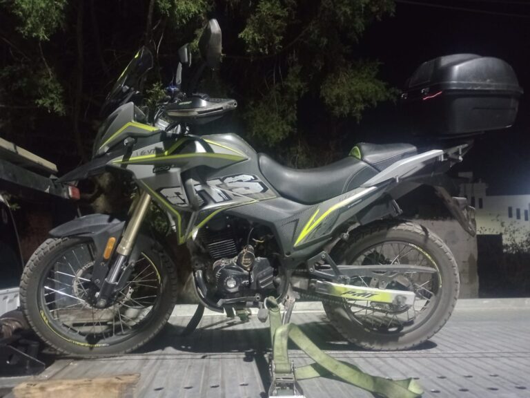 Recuperan en Cuautlancingo motocicleta robada