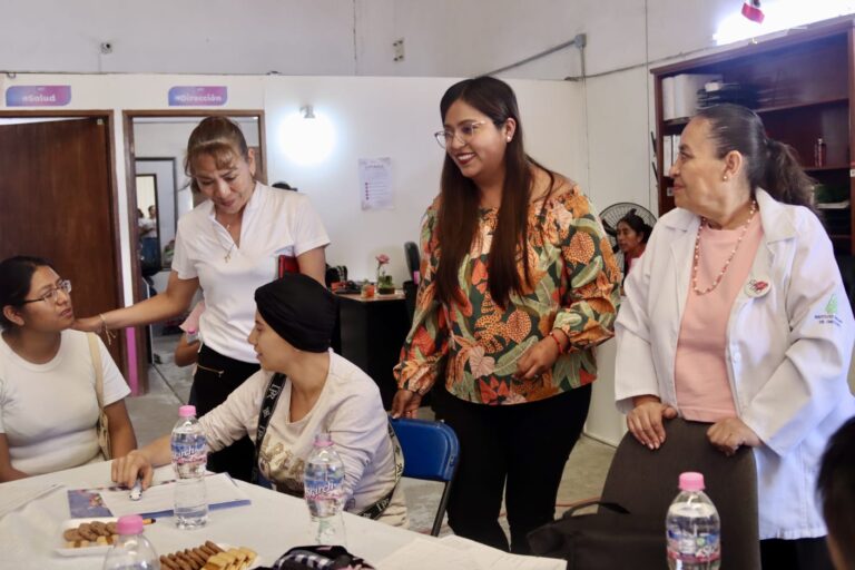 DIF de Ocoyucan trabaja de la mano con el DIF estatal para beneficiar a la ciudadanía