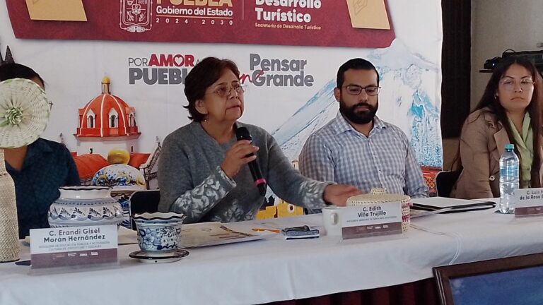 35 mil visitantes esperan los 7 días en la Feria Ahuatempan 2025